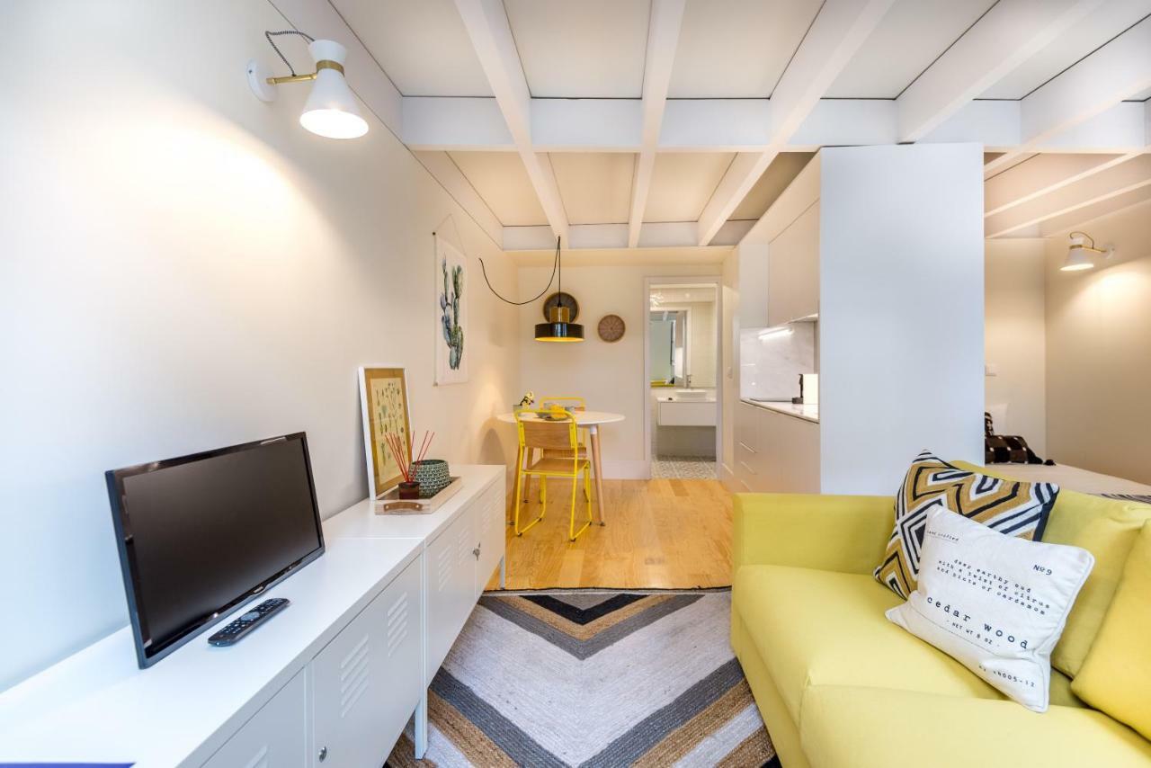 Studio Tomas Gonzaga Porto Luaran gambar